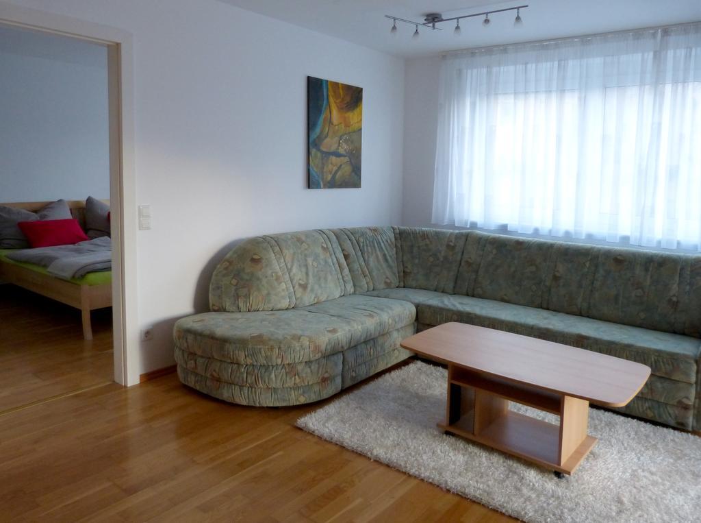 Ferienwohnung Kern Bodensdorf Pokoj fotografie