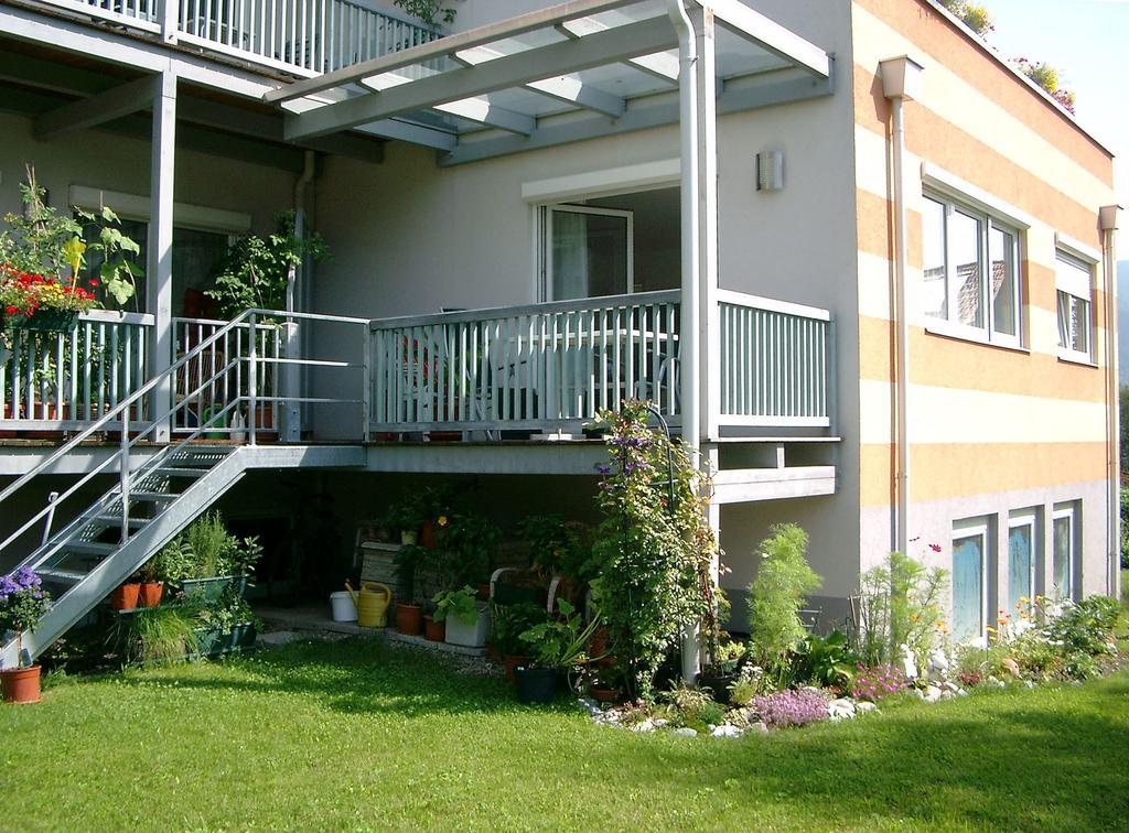 Ferienwohnung Kern Bodensdorf Pokoj fotografie